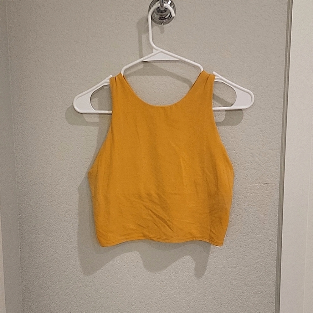 Athleta crop top